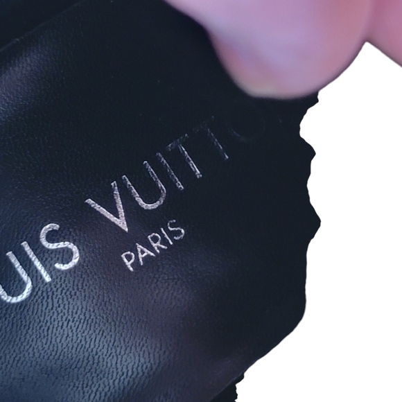 LOUIS VUITTON Hariko Black Front Zip Booties SZ 39.5 - US size 9.5 - Picture 6 of 9